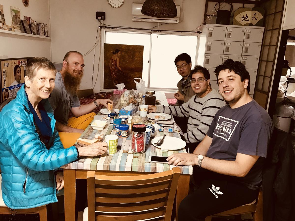 Im Guest House Осака Екстер'єр фото